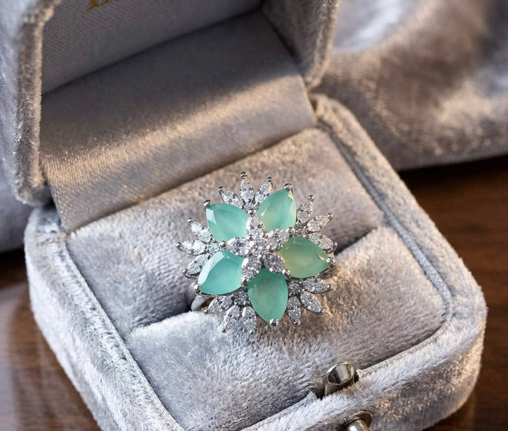 THE MINT RADIANCE BLOOM RING