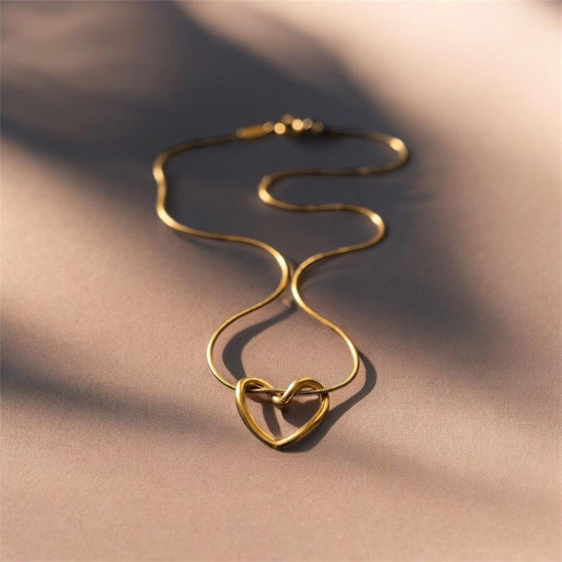 THE " HRIDAYA " INFINITE BOND PENDANT