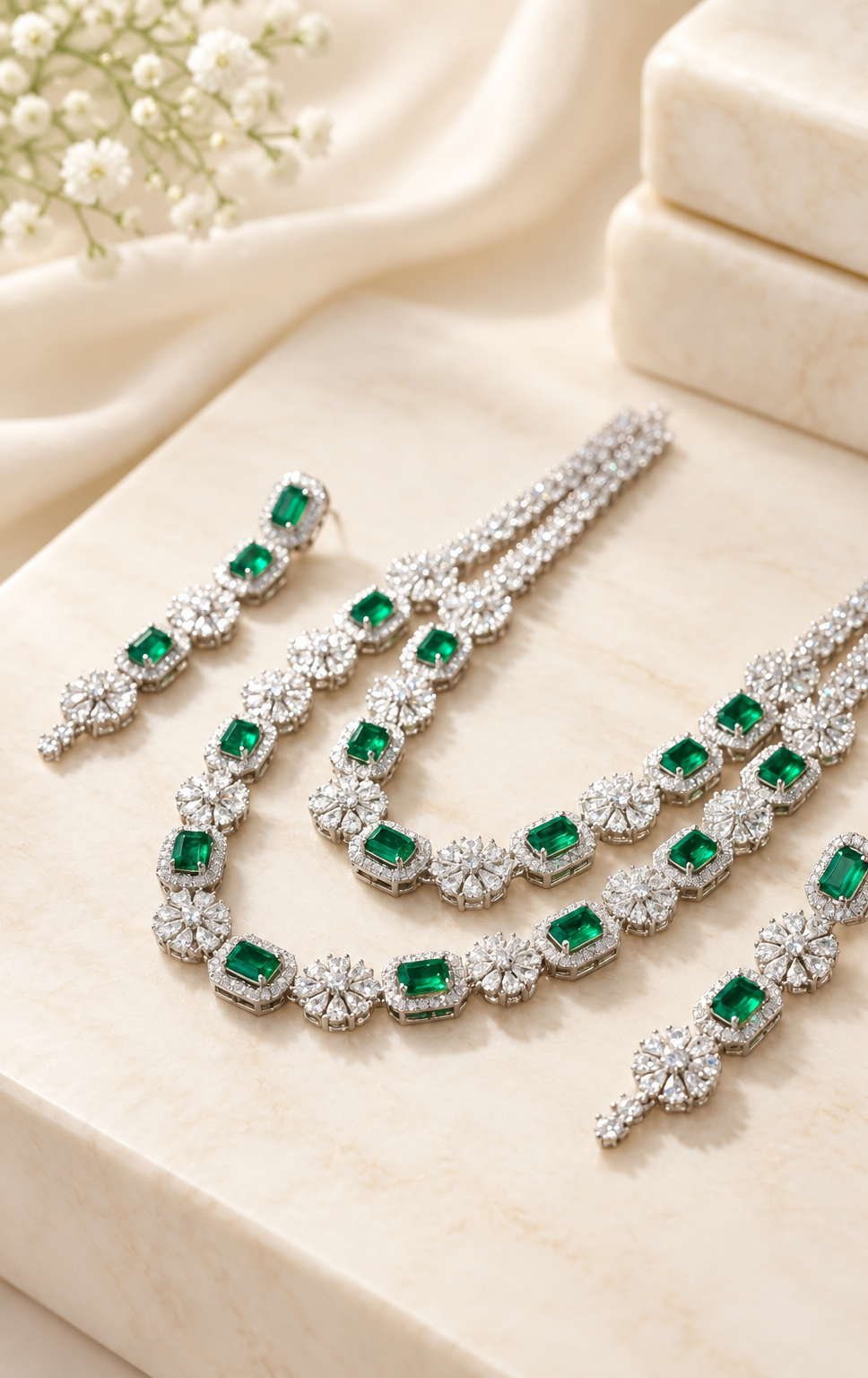 THE EMPRESS DOUBLE-STRAND STATEMENT SET