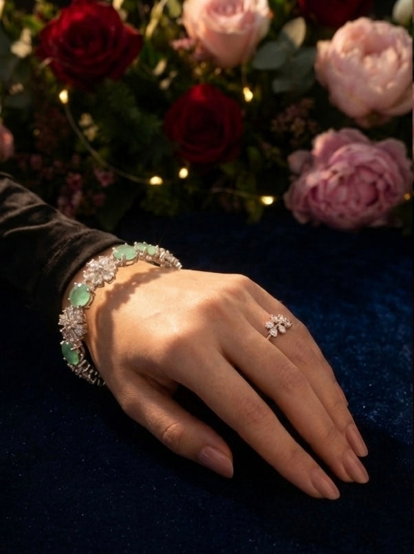 THE MEADOW MIST BANGLE SET