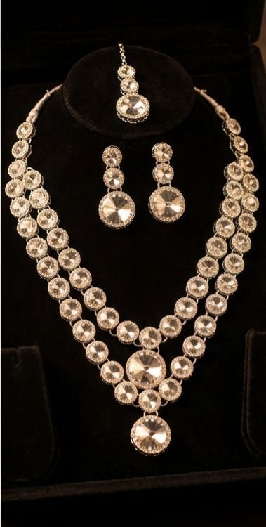 THE CRYSTAL - FROST GRAND EMPRESS SET
